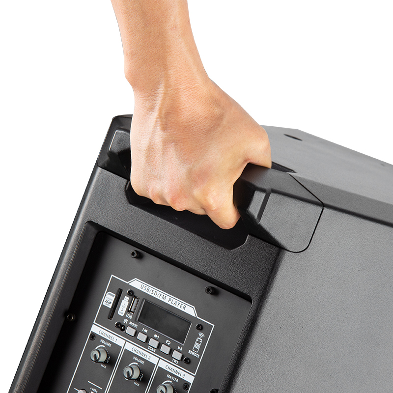 Active studio monitor speaker