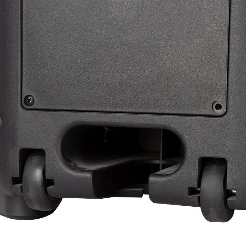 Active studio speaker