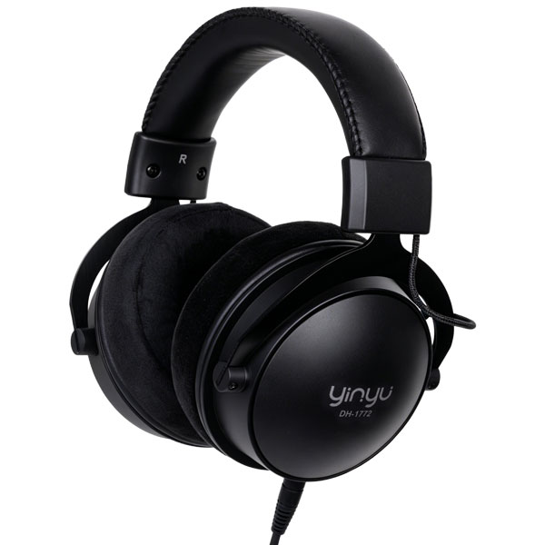 Studio headphones