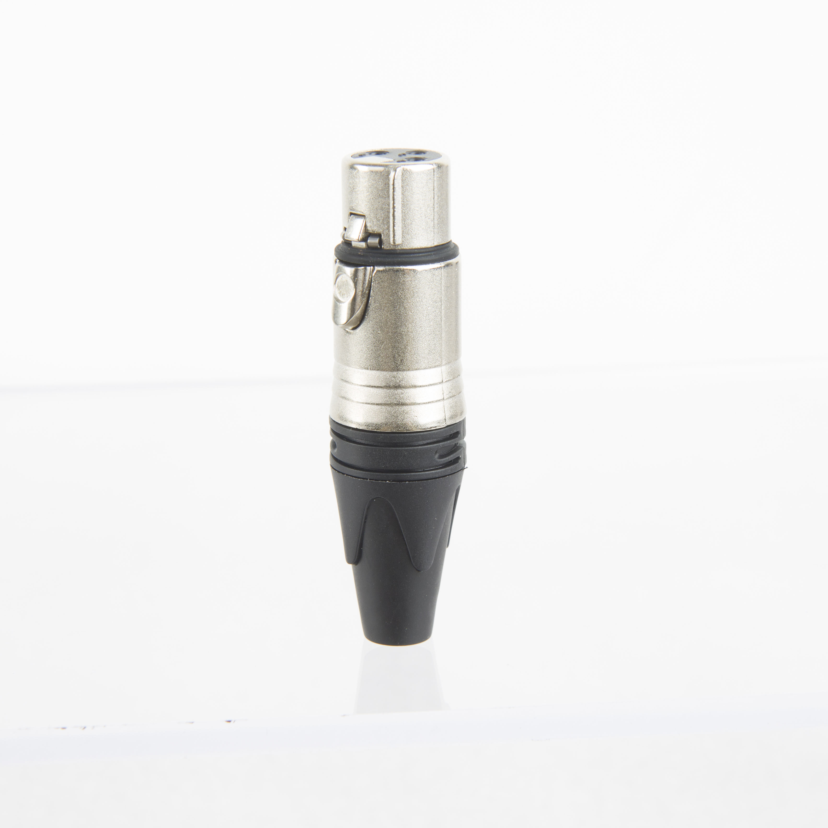 3 pin XLR connector